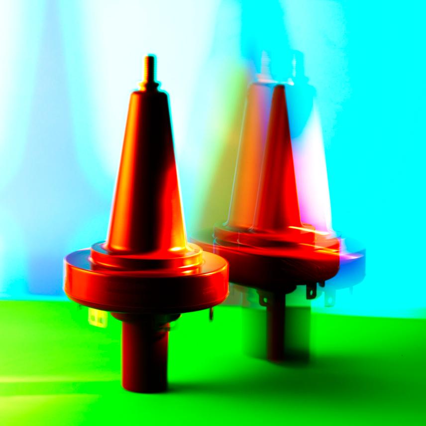 670AR-2 - Interface D - Equipment bushing